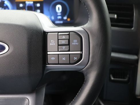 Used 2023 Ford F150 Lightning Lariat image 23