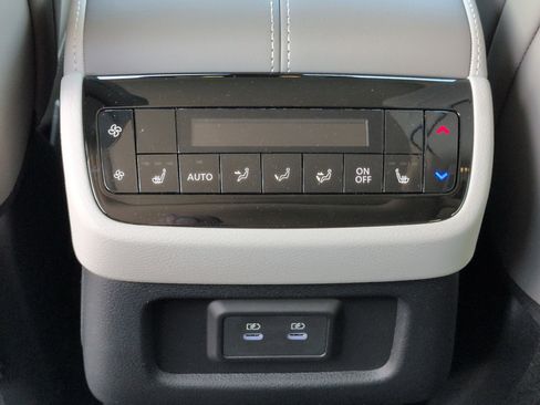 New 2026 INFINITI QX60 Luxe w/ Cargo Package image 16