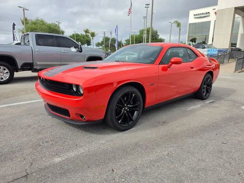 Used 2017 Dodge Challenger R/T Plus image 2