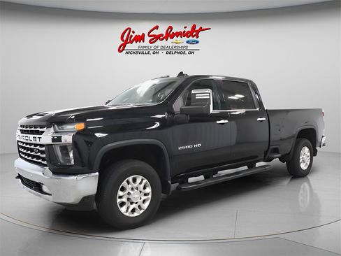 Used 2020 Chevrolet Silverado 2500 LTZ image 2