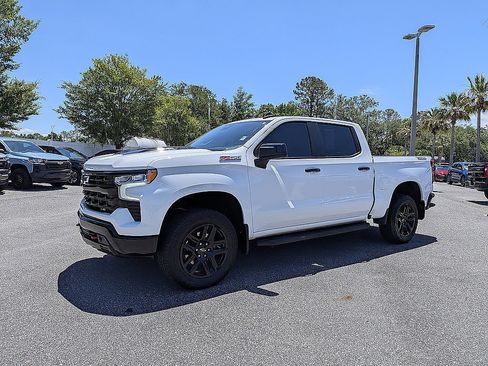 Certified 2025 Chevrolet Silverado 1500 LT Trail Boss w/ Convenience Package II AWD/4WD image 7