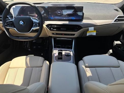 New 2026 BMW 330i xDrive Sedan w/ Premium Package AWD/4WD image 18
