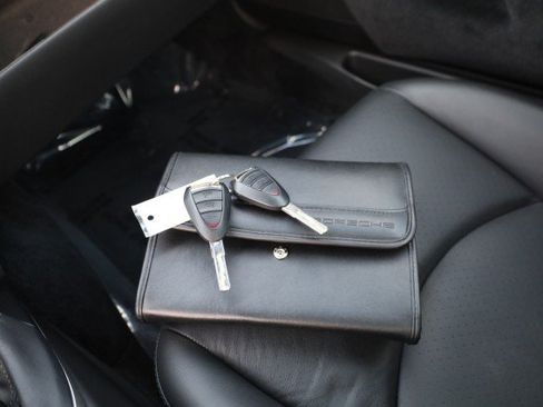 Used 2009 Porsche Cayman S RWD image 35