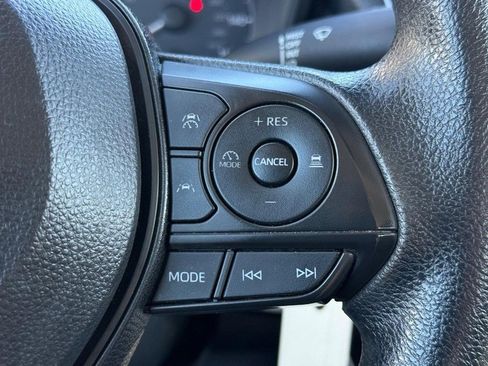 Used 2024 Toyota Corolla LE image 14