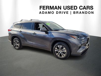 Used 2021 Toyota Highlander XLE