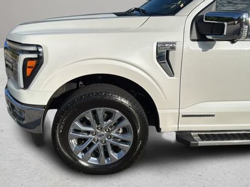 Used 2024 Ford F150 Lariat w/ Tow/Haul Package AWD/4WD image 34