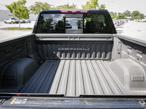 Used 2024 GMC Sierra 1500 Denali Ultimate image 32