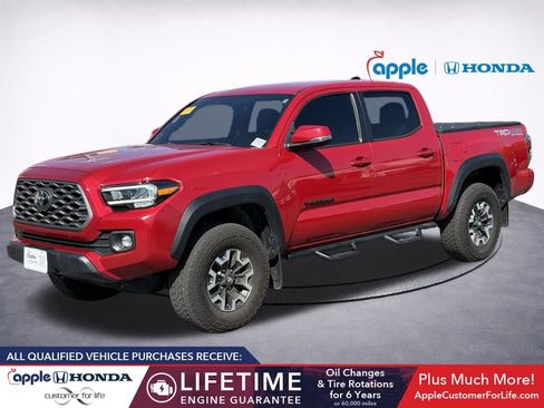 Used 2023 Toyota Tacoma TRD Off-Road w/ Technology Package AWD/4WD image 3