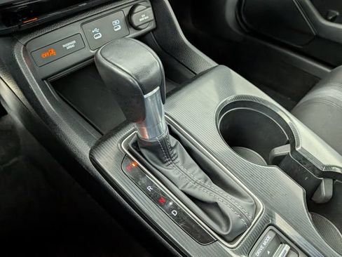 Used 2025 Honda Civic Sport image 17