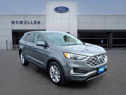 Certified 2024 Ford Edge Titanium AWD/4WD image 3