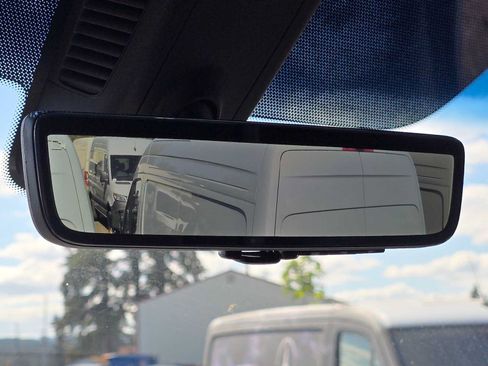 Used 2026 Mercedes-Benz Sprinter 2500 image 36