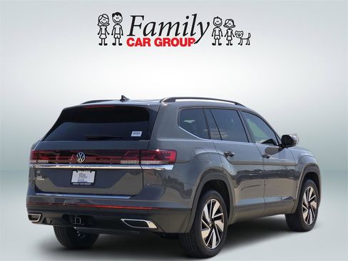 New 2026 Volkswagen Atlas SE image 4