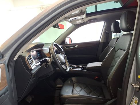 Used 2026 Volkswagen Atlas SE w/ Panoramic Sunroof Package AWD/4WD image 19