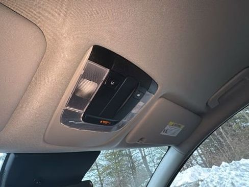 Used 2024 Kia Sportage LX image 25