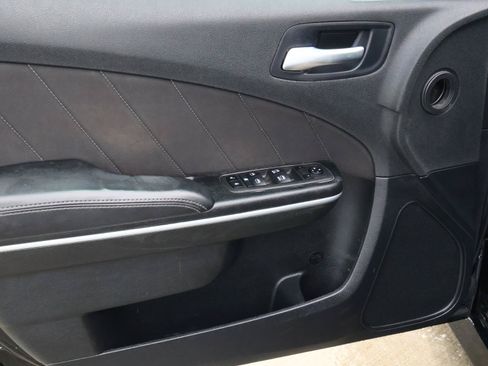 Used 2022 Dodge Charger Scat Pack RWD image 13
