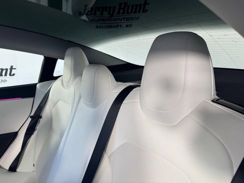 Used 2025 Tesla Model 3 RWD image 11
