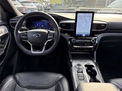 Used 2022 Ford Explorer ST w/ Equipment Group 401A image 12