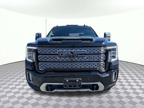 Used 2022 GMC Sierra 3500 Denali w/ Denali Ultimate Package AWD/4WD image 8