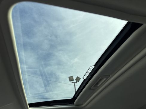 Used 2020 Ford EcoSport Titanium image 25