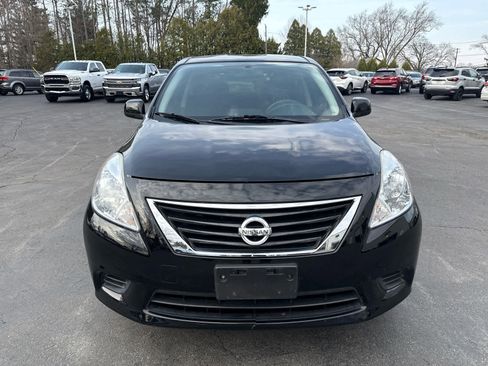 Used 2012 Nissan Versa SV w/ Convenience Pkg image 8