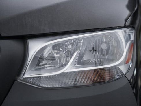 Used 2024 Mercedes-Benz Sprinter 2500 image 11