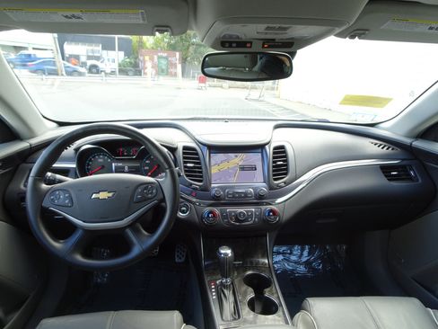 Used 2015 Chevrolet Impala LTZ image 9