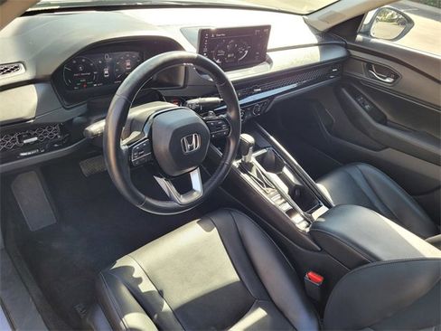 Certified 2023 Honda Accord Touring image 7