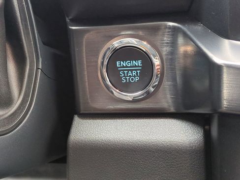 New 2026 Ford F250 Lariat w/ Black Appearance Package image 28