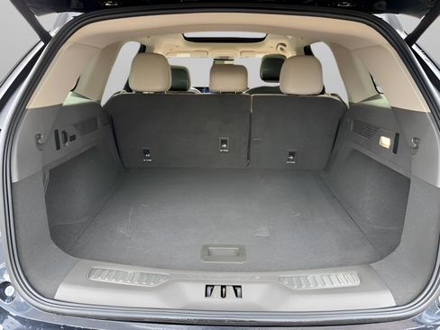 Used 2024 Lincoln Nautilus Premier w/ Equipment Group 102A image 36