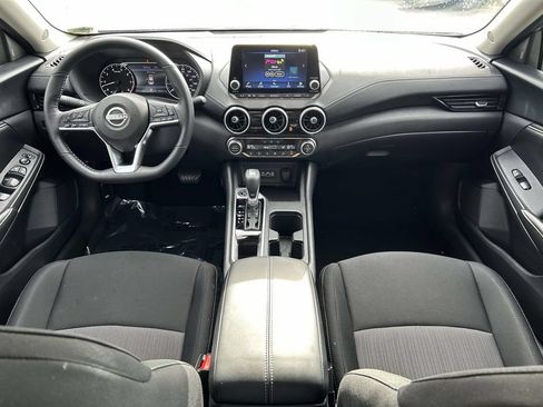 Used 2025 Nissan Sentra SV w/ All-Weather Package FWD image 13