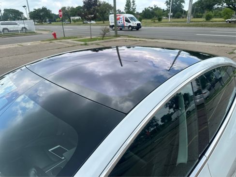 Used 2018 Tesla Model 3 Long Range image 13