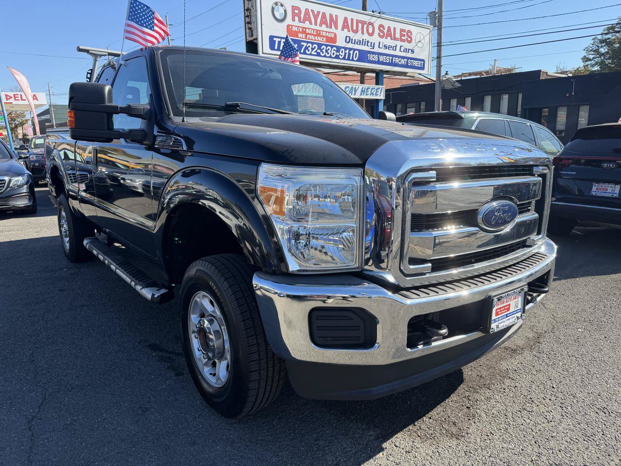 Used 2014 Ford F250 XLT w/ XLT Interior Package AWD/4WD image 2