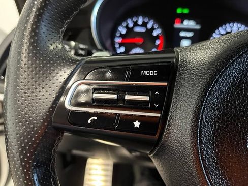 Used 2022 Kia Stinger GT1 RWD image 25