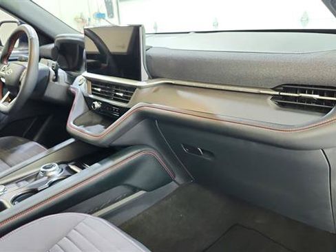 Used 2025 Ford Explorer ST-Line RWD image 25