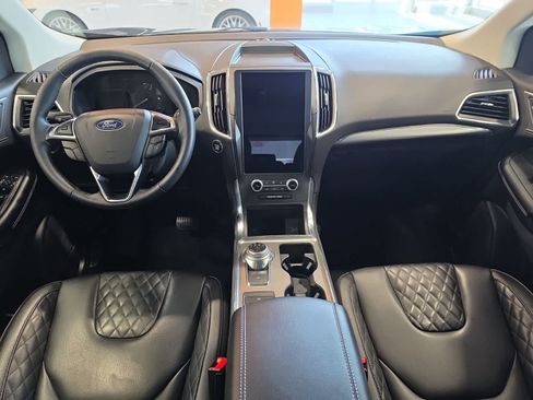 Used 2024 Ford Edge Titanium AWD/4WD image 25