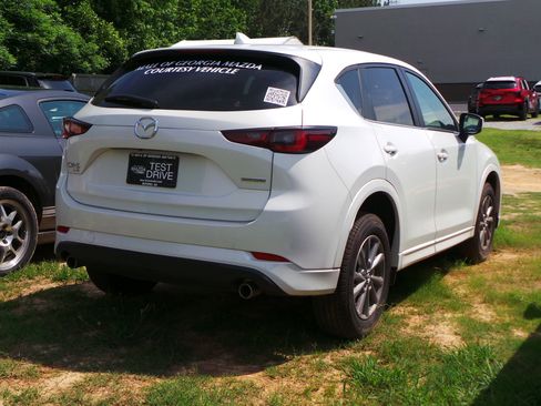 Used 2025 MAZDA CX-5 AWD 2.5 S w/ Preferred Package image 3
