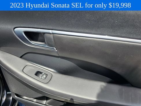 Used 2023 Hyundai Sonata SEL FWD image 11