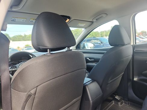 Used 2023 Hyundai Tucson SE AWD/4WD image 24