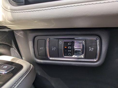 New 2026 Lincoln Aviator Reserve AWD/4WD image 32