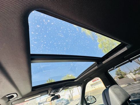 Used 2017 BMW X5 xDrive40e image 27