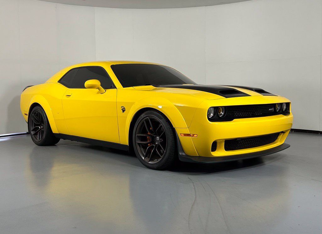 Used 2019 Dodge Challenger SRT Hellcat Redeye RWD image 1