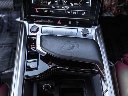 Used 2023 Audi e-tron S Prestige w/ Prestige Package image 20