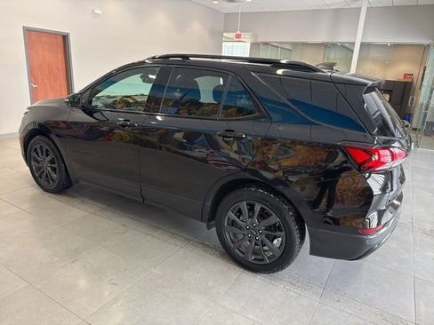Used 2022 Chevrolet Equinox RS w/ RS Leather Package AWD/4WD image 4