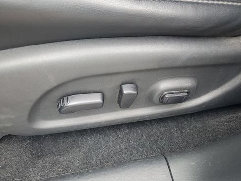 Used 2018 Nissan Pathfinder Platinum w/ Cargo Package AWD/4WD image 29