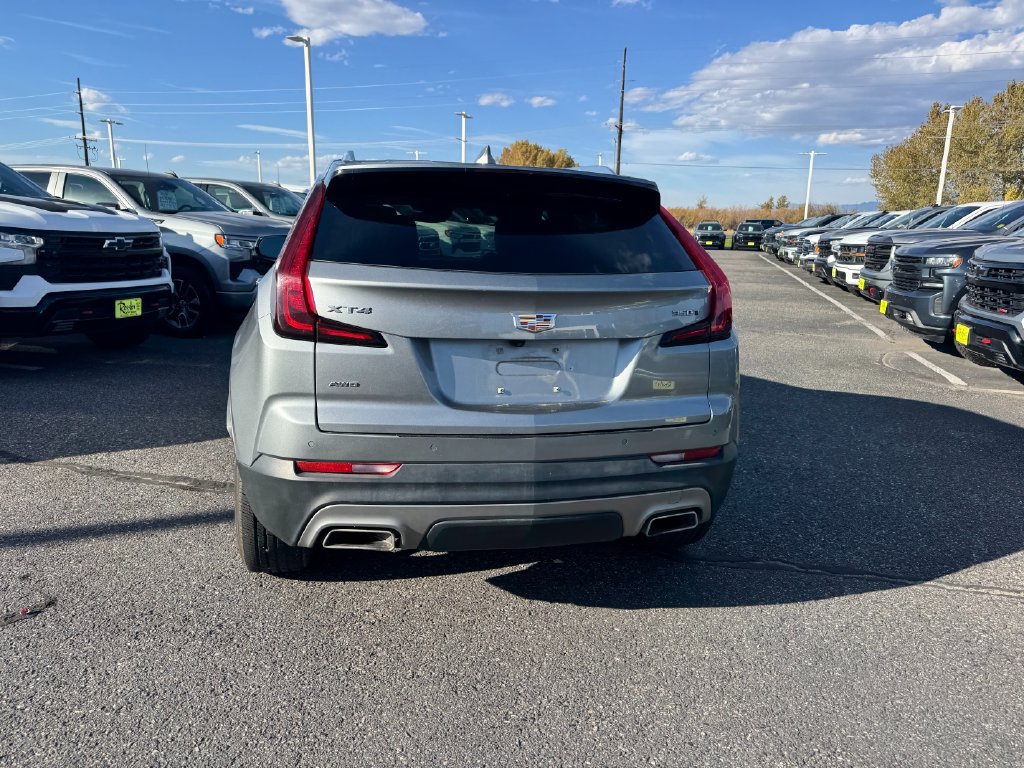 Used 2023 Cadillac XT4 Premium Luxury AWD/4WD image 2
