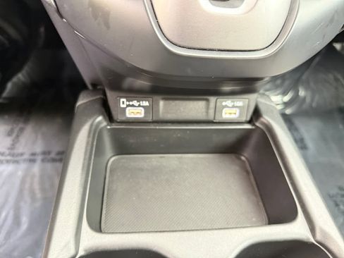 Used 2022 Honda CR-V EX image 16