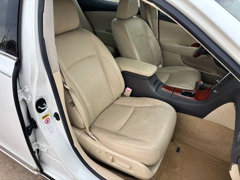 Used 2010 Lexus ES 350 image 8