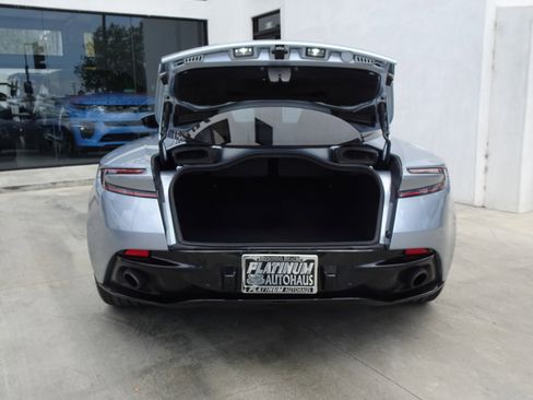 Used 2018 Aston Martin DB11 V12 RWD image 6