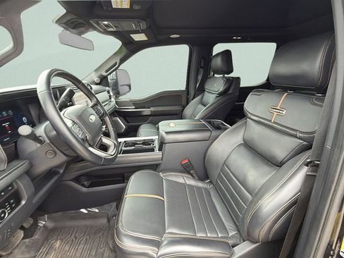 Used 2024 Ford F250 Platinum w/ Tremor Off-Road Package image 20