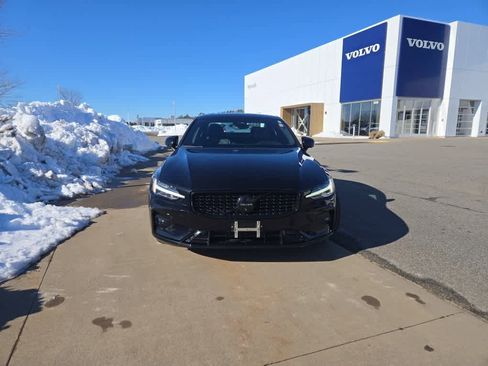 Used 2024 Volvo S60 B5 Plus w/ Protection Package Premier image 3